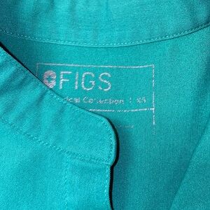 Hunter green Rafaela scrub top